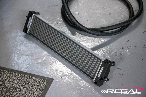 R8-V10-Supercharger-Kit-VF-Engineering-Regal-Autosport-UK-AK7Z4380