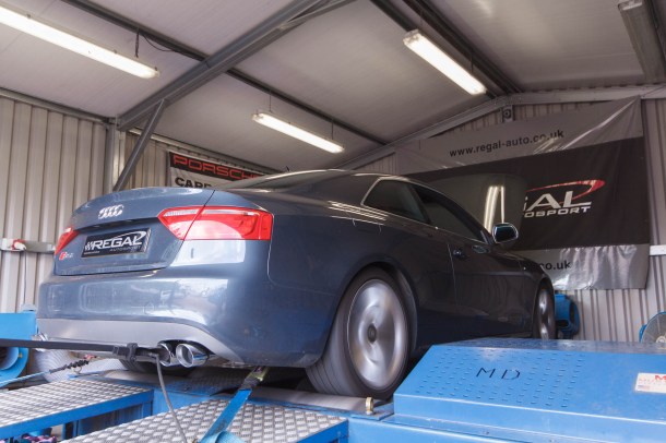 Regal-Autosport-Audi-S5-S4-v8-Decoke-AWE-Tuning-Exhaust-Milltek-Intake-Carbon-Remap-IMG_4788